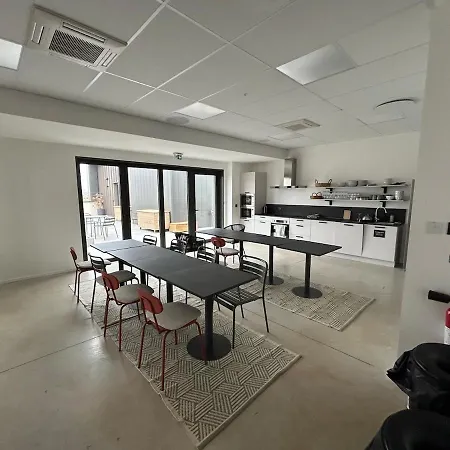 Apartment 602 Equipe A 2 Pas Du Centre Et Gare Reims